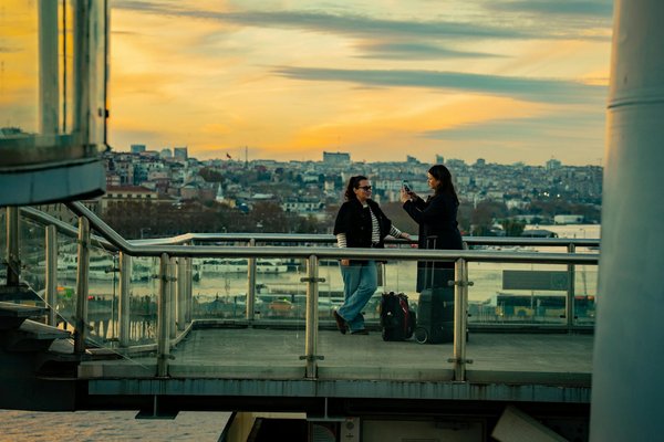 Découvrez les merveilles touristiques du monde depuis votre canapé : un voyage virtuel inoubliable